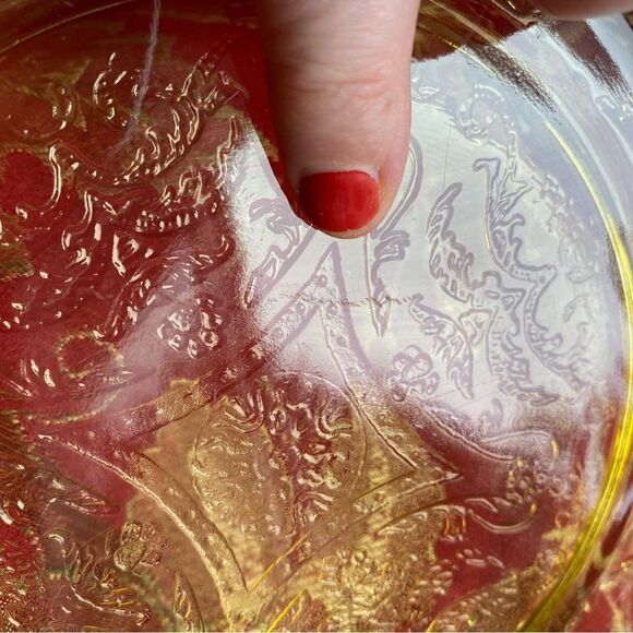 2 Depression Glass MADRID AMBER Dinner Plates Yellow 9" Federal Company lot - Picture 7 of 12